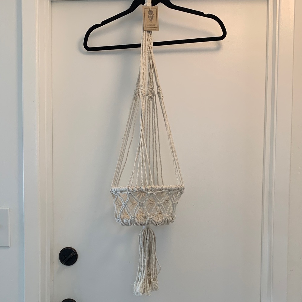 Macrame Plant Hanger - Cream